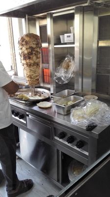 Усовершенствованная коммерческая газовая вертикальная куриная донер Пита изготавливающая машина для магазина Шаварма